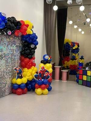 Party photo 14